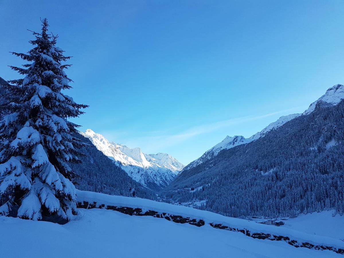 Baeckerei Schranz Bed & Breakfast Sankt Leonhard im Pitztal Luaran gambar