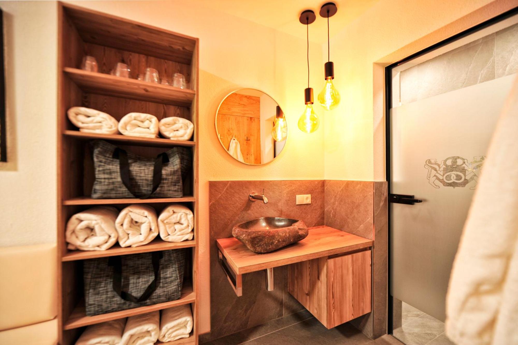 Baeckerei Schranz Bed & Breakfast Sankt Leonhard im Pitztal Luaran gambar