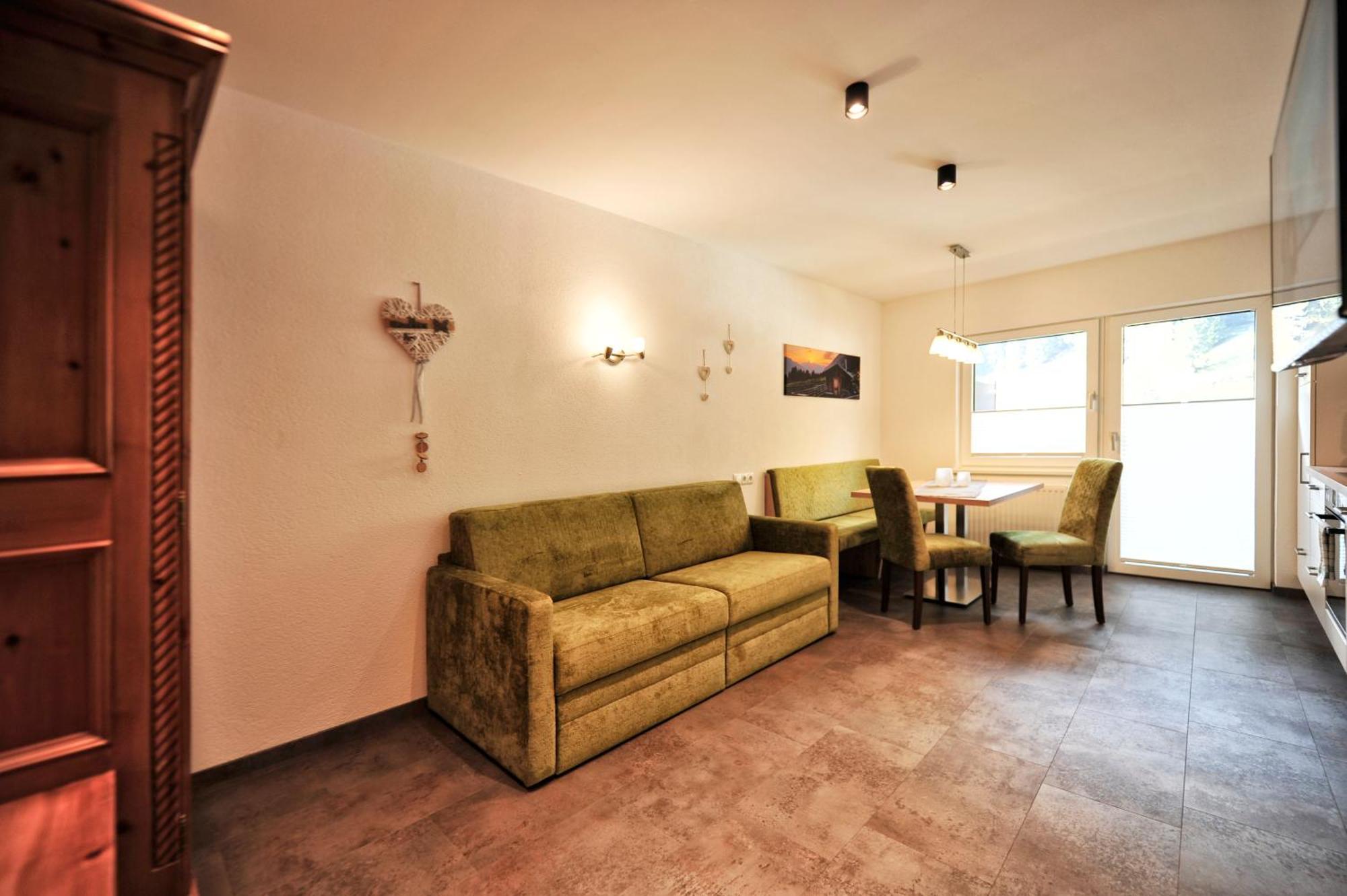 Baeckerei Schranz Bed & Breakfast Sankt Leonhard im Pitztal Luaran gambar