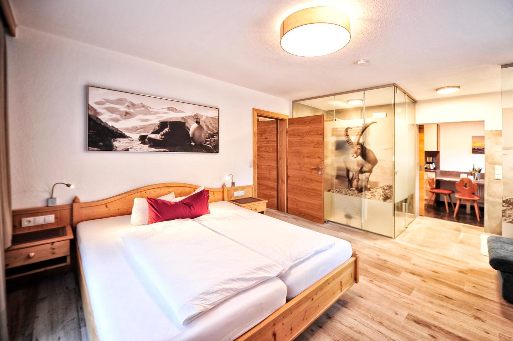 Baeckerei Schranz Bed & Breakfast Sankt Leonhard im Pitztal Luaran gambar
