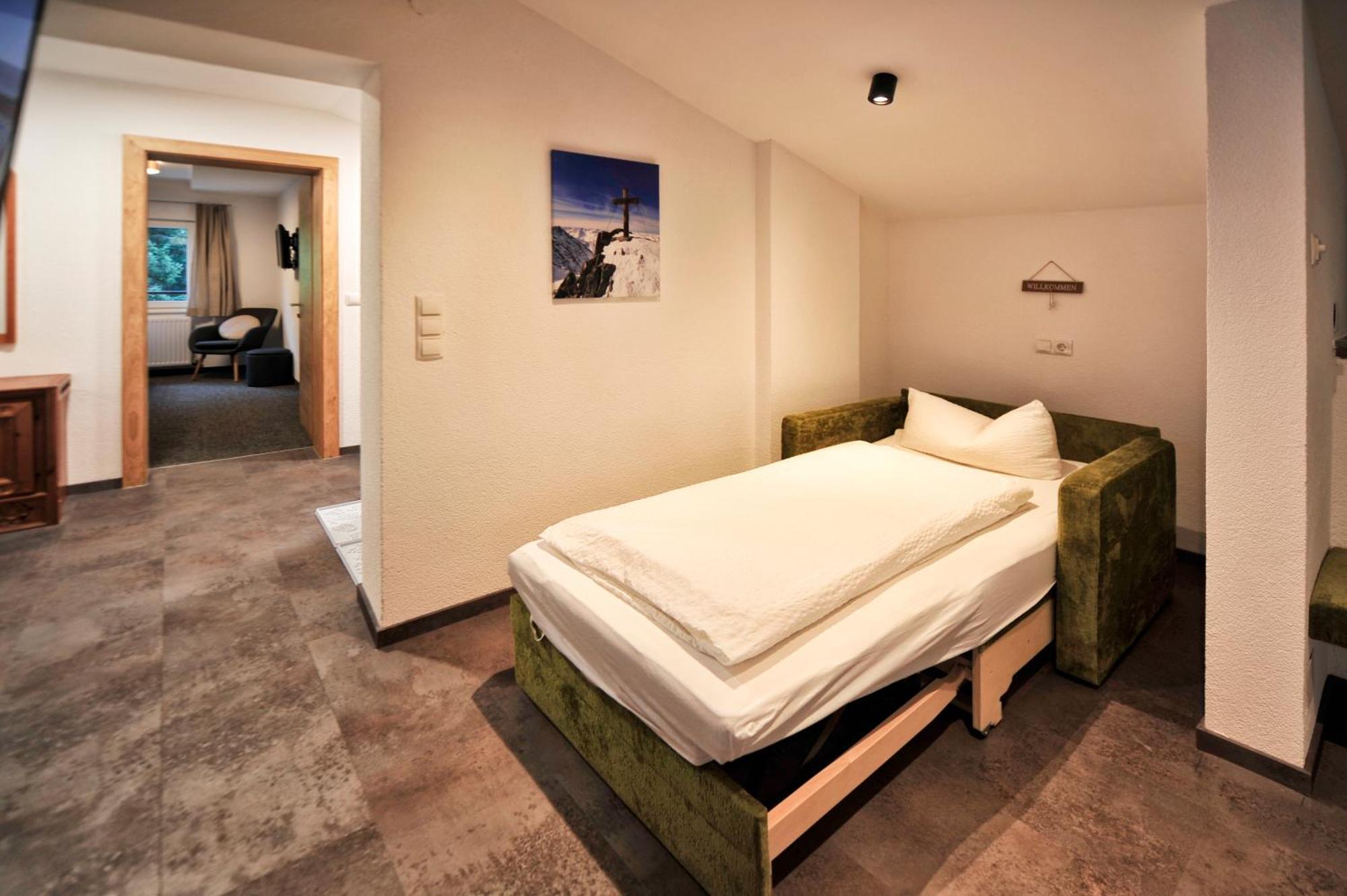 Baeckerei Schranz Bed & Breakfast Sankt Leonhard im Pitztal Luaran gambar